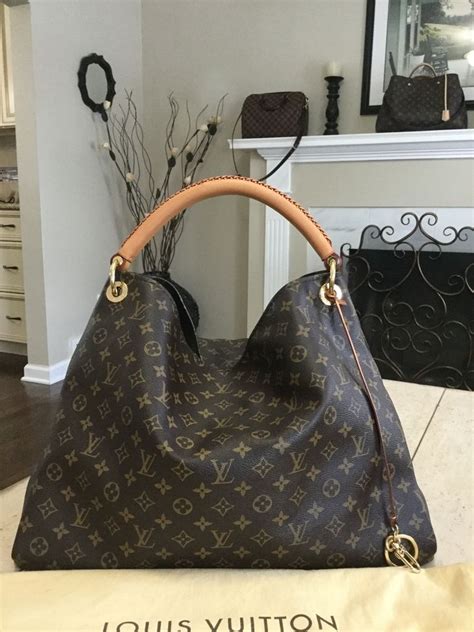 louis vuitton made in spain code